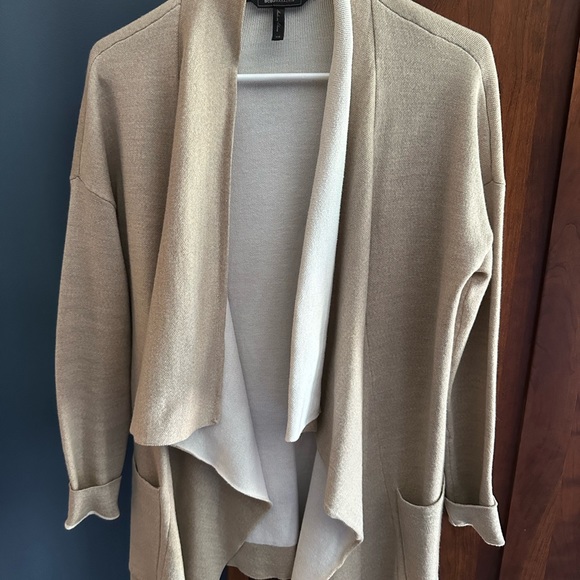 Bcbg wrap sweater size xs. Good condition. Small stain but cover-able - Picture 2 of 6